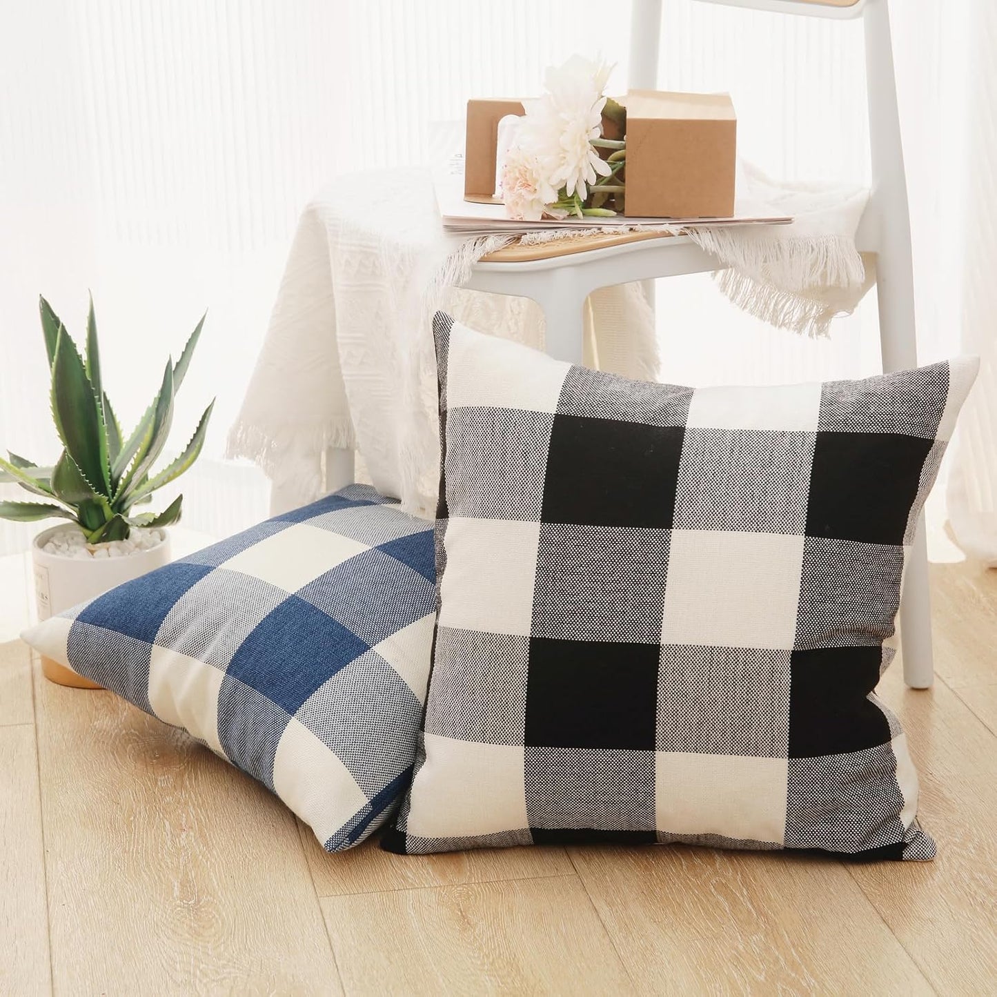 Retro Cotton Linen Decorative Throw Pillows - Pack of 2