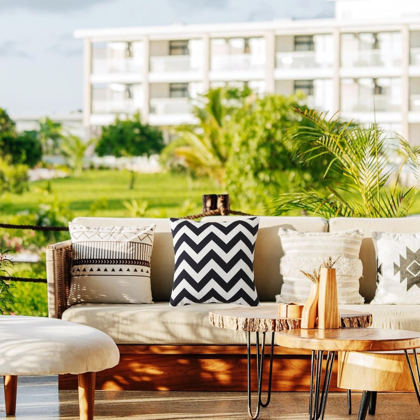 Outdoor Waterproof Striped Throw Pillow (Black Zig Zag Stripes) - Pack of 2